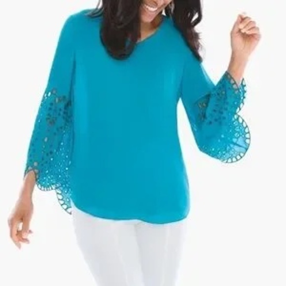 CHICO'S Bell Sleeve Eyelet V-Neck Teal Blouse Size 8 Chicos Size 1 - Picture 1 of 12